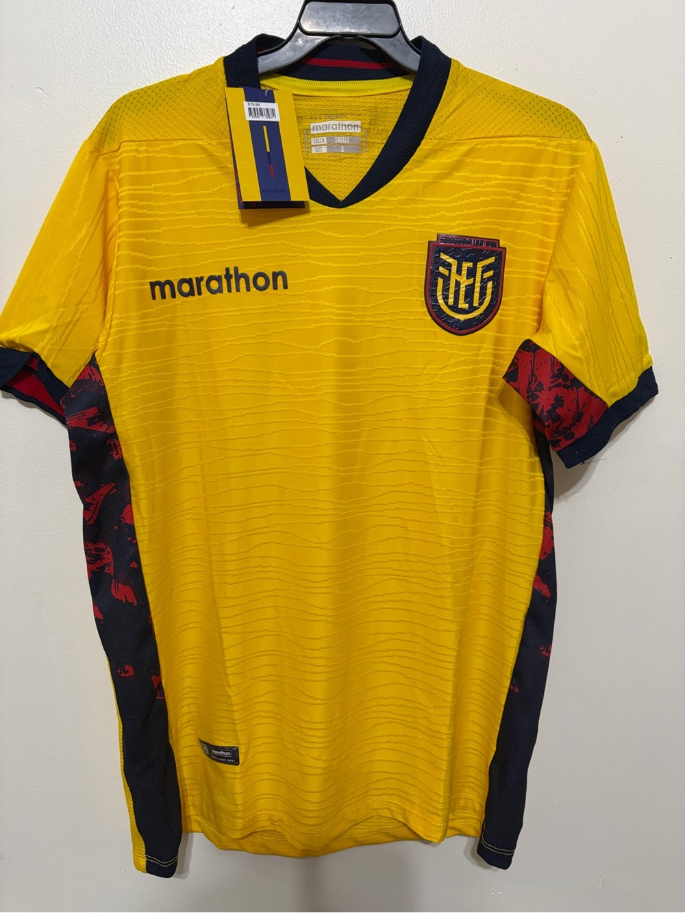 Men’s Small Yellow Ecuador Soccer Jersey